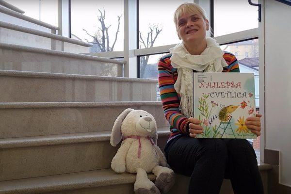 Video pravljica Najlepša cvetlica