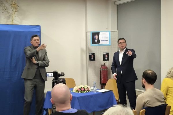 Borut Pahor predstavil svojo knjigo