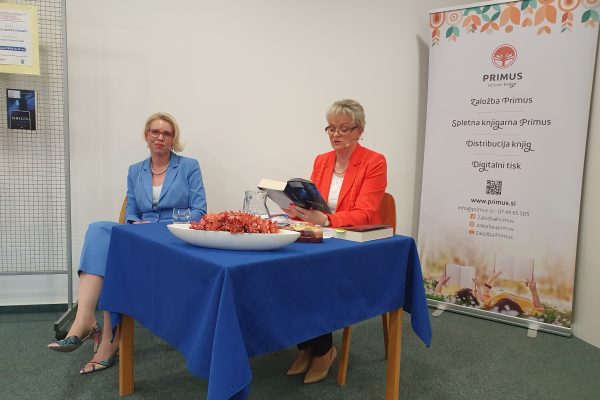 Urška Klakočar Zupančič o svojih knjigah