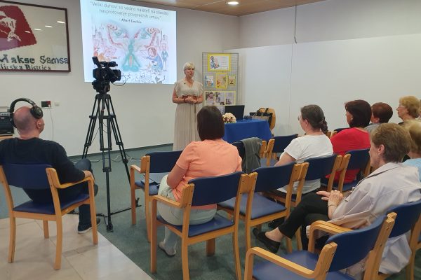 Minka Gantar v Knjižnici Makse Samsa
